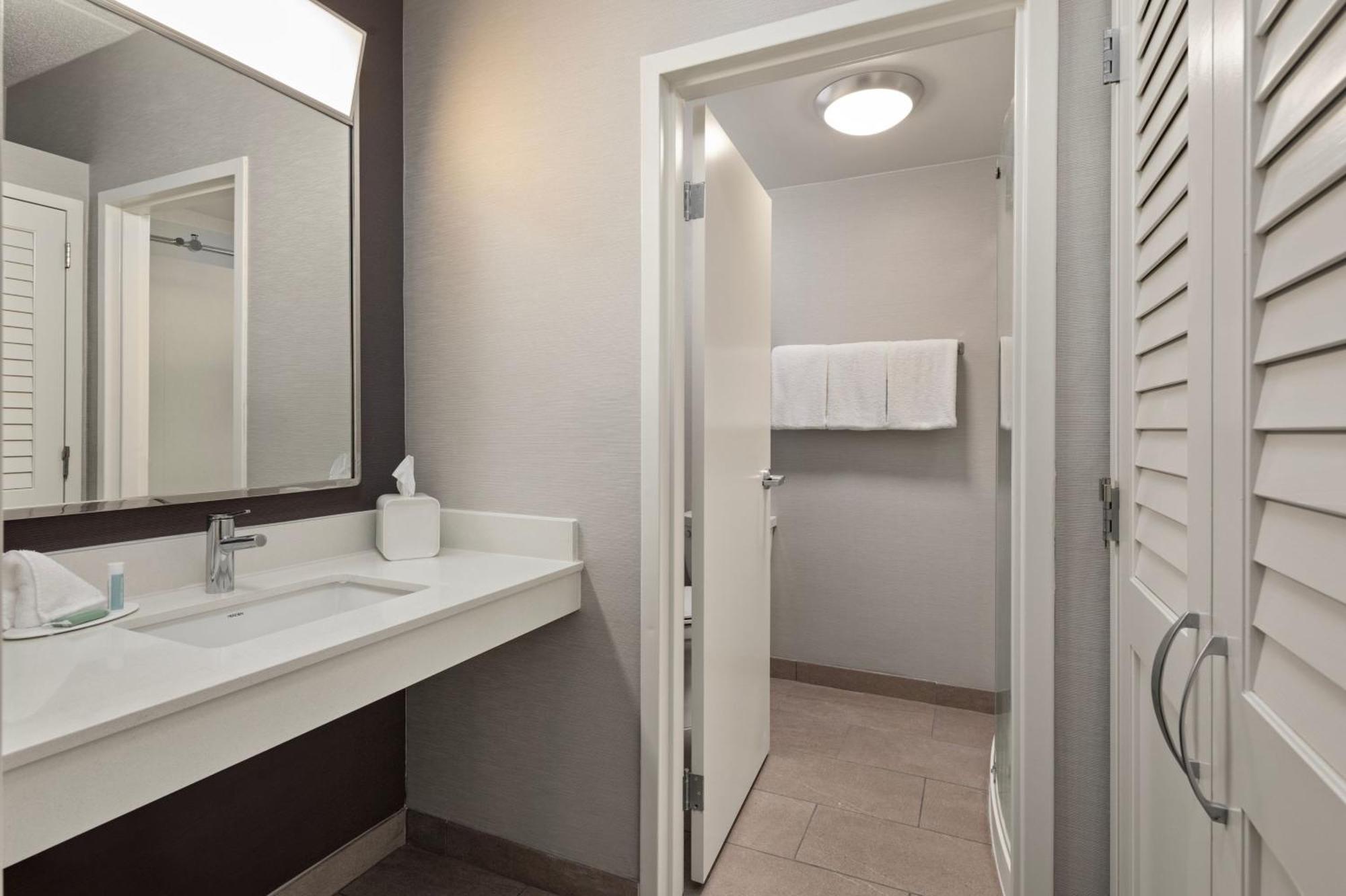Hotel Courtyard By Marriott Chicago Waukegan / Gurnee Exterior foto
