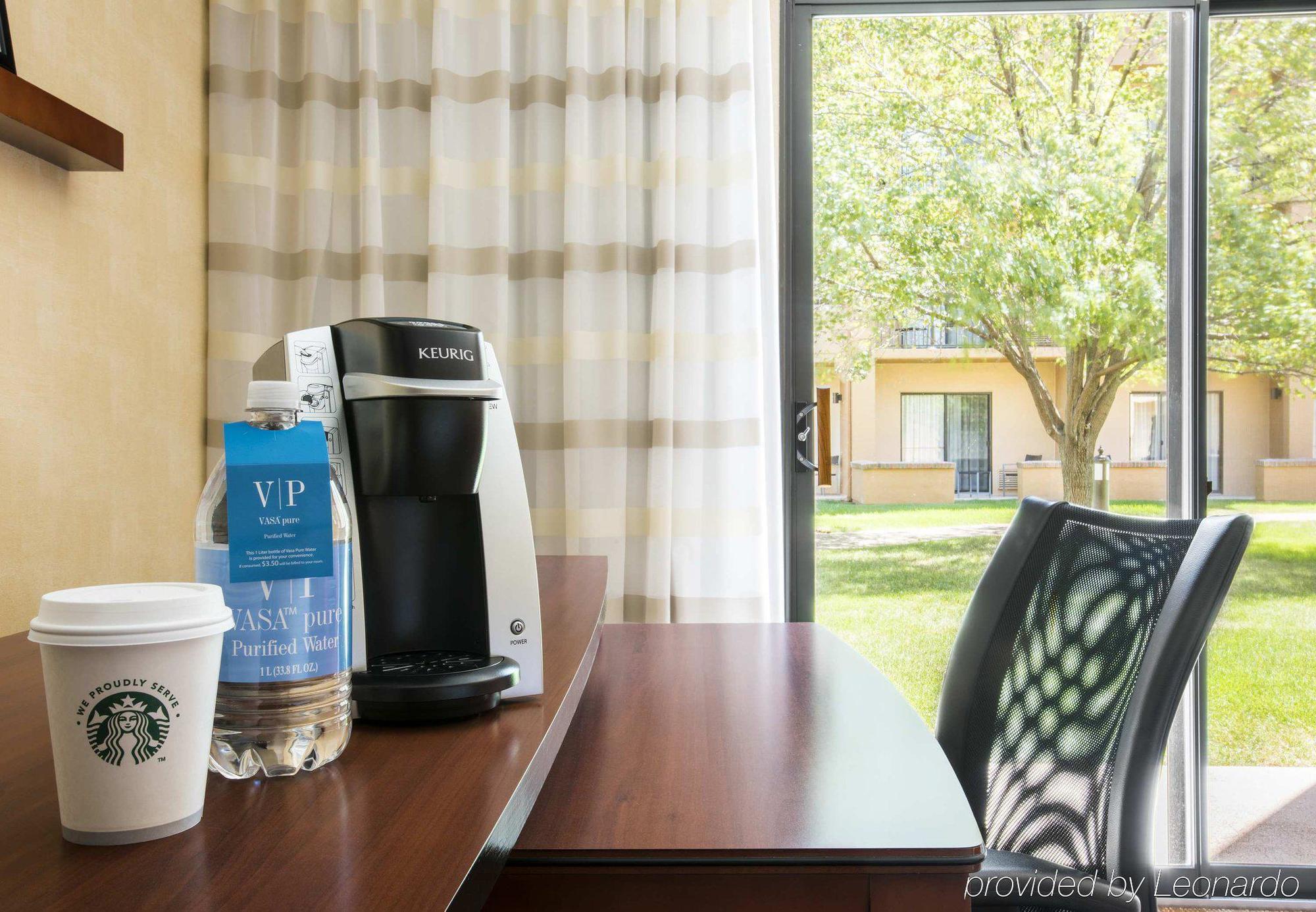 Hotel Courtyard By Marriott Chicago Waukegan / Gurnee Exterior foto
