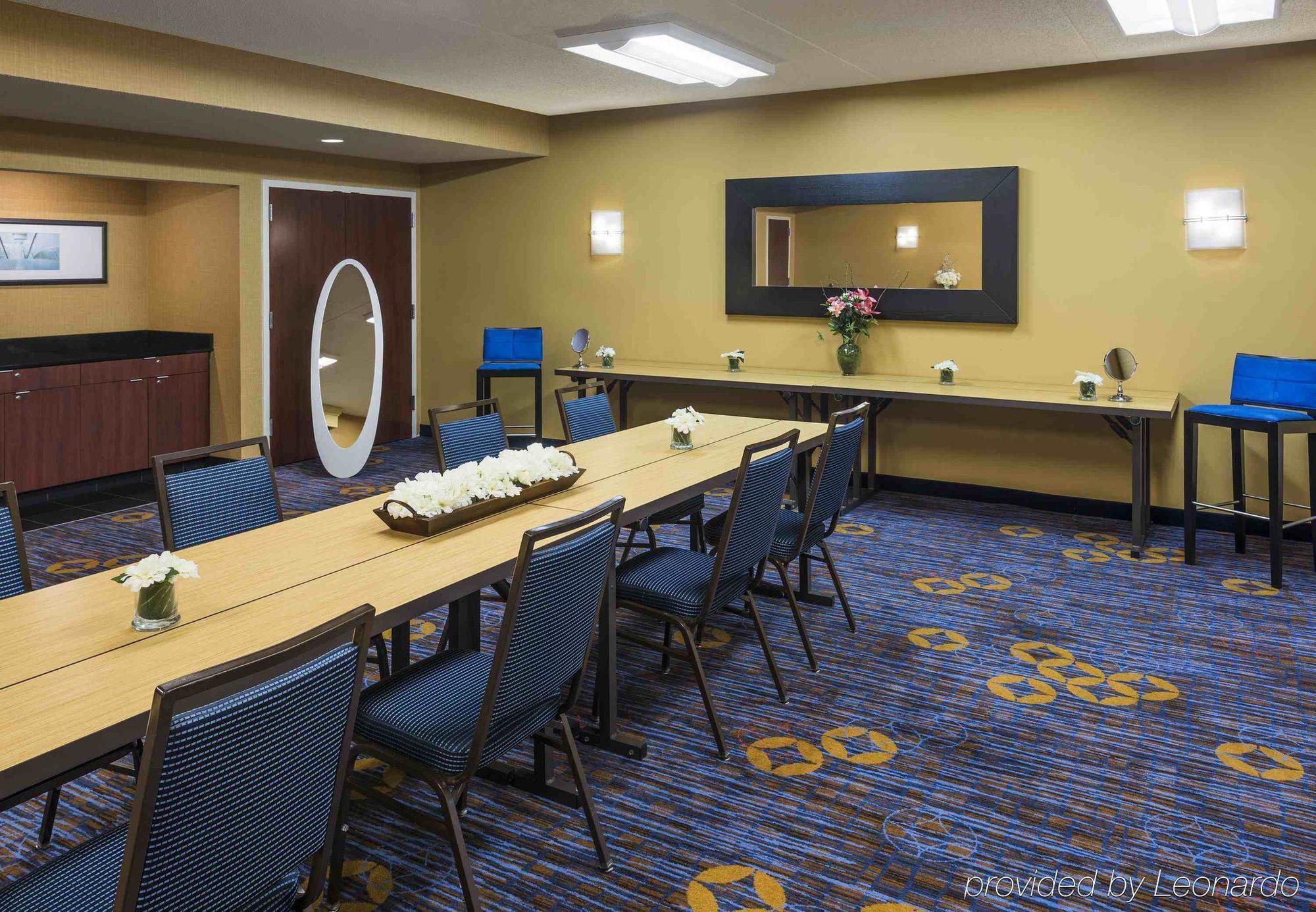 Hotel Courtyard By Marriott Chicago Waukegan / Gurnee Exterior foto